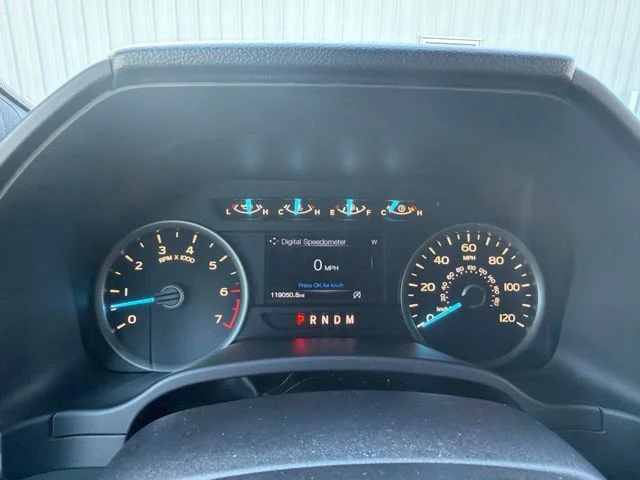 Used 2018 Lightning Blue Ford XLT image 19