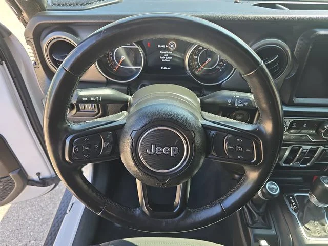 Used 2022 White Jeep Unlimited Willys image 25