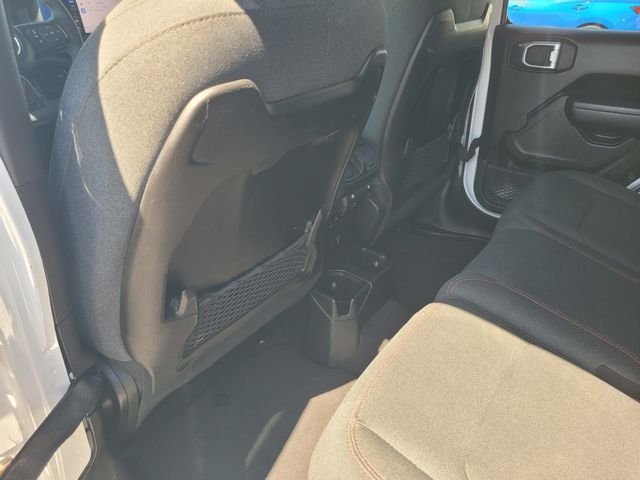 Used 2025 White Jeep Rubicon image 14