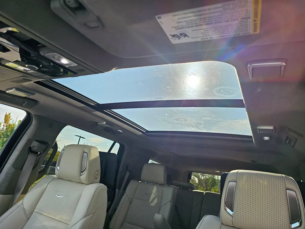 New 2026 Vibrant White Tricoat Cadillac Platinum Sport image 24