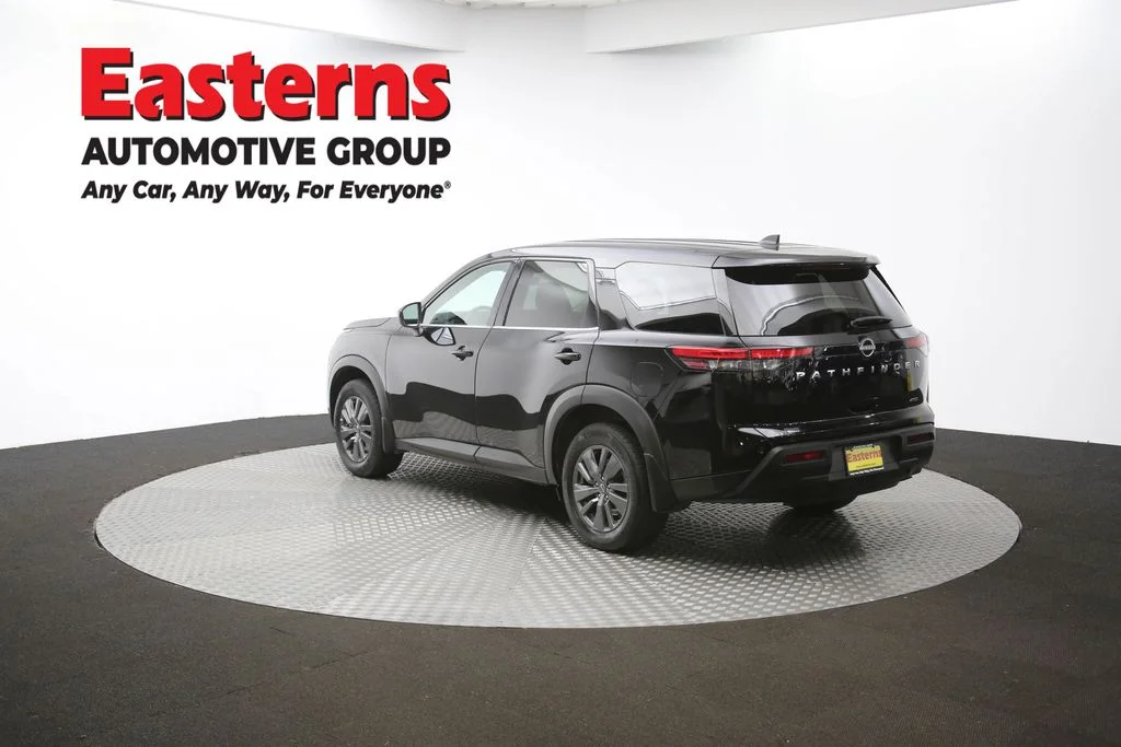 Used 2024 Black Nissan S image 65