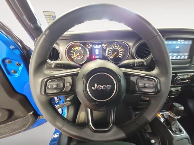 Certified Used 2023 Blue Jeep Sport S image 12