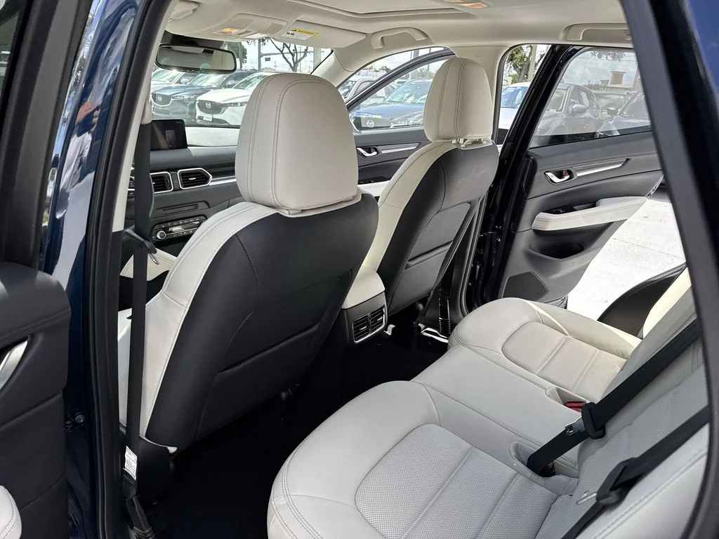 2023 Mazda CX-5 S Premium package - Photo 34