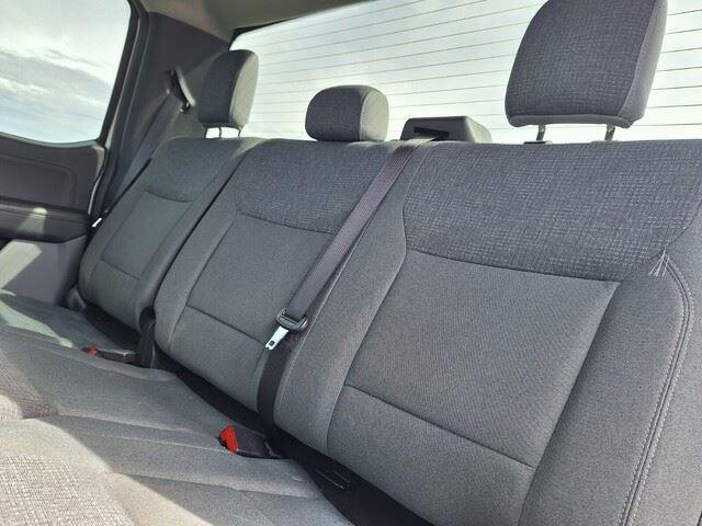Used 2024 Oxford White Ford XLT image 26