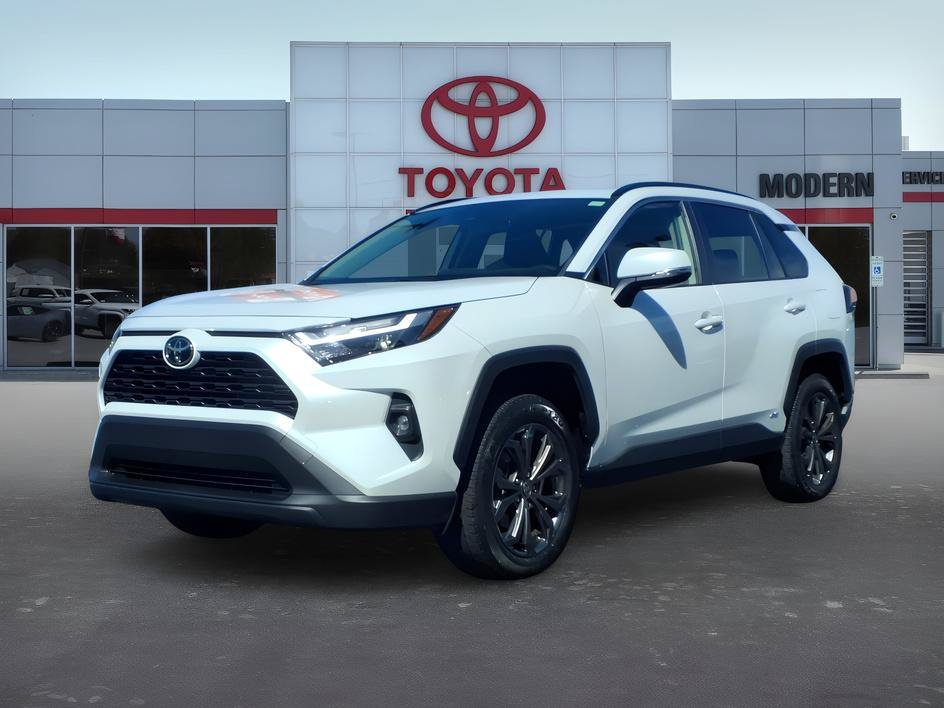 2025 Toyota RAV4 XLE Premium