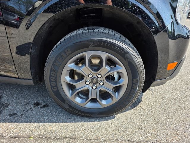 Used 2023 Shadow Black Ford XLT image 12