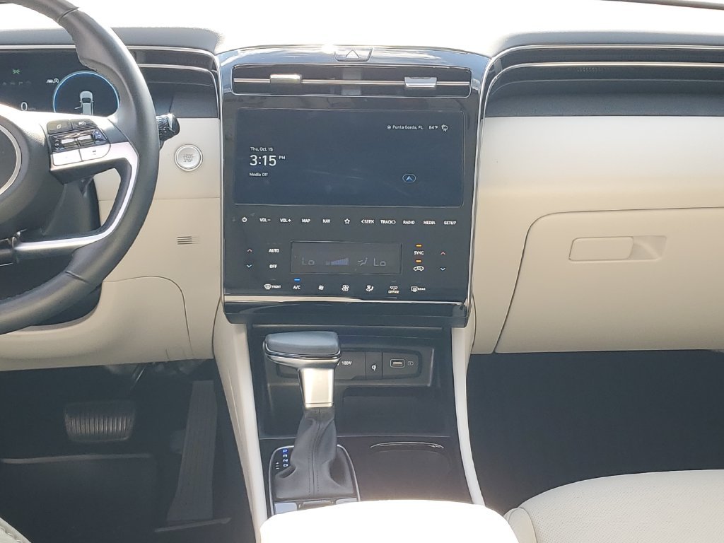 Used 2024 Silver Hyundai SEL image 15