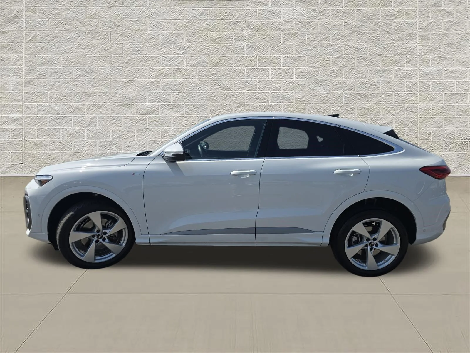 Certified Used 2025 Glacier White Metallic Audi Premium Plus image 4