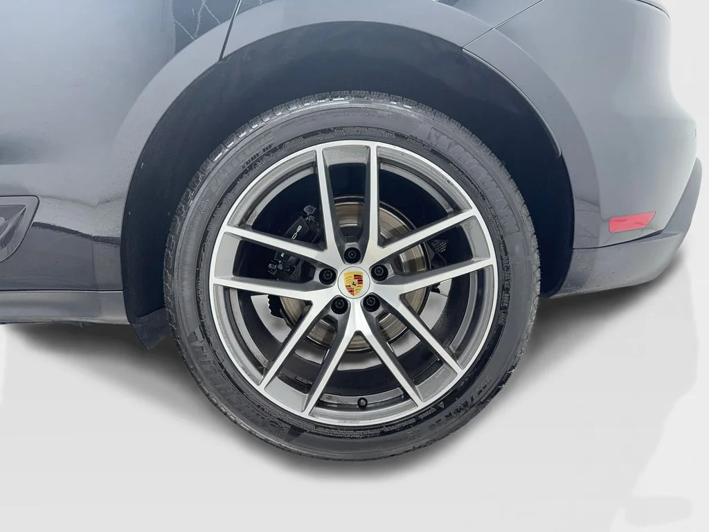 Used 2022 Black Porsche Base image 14
