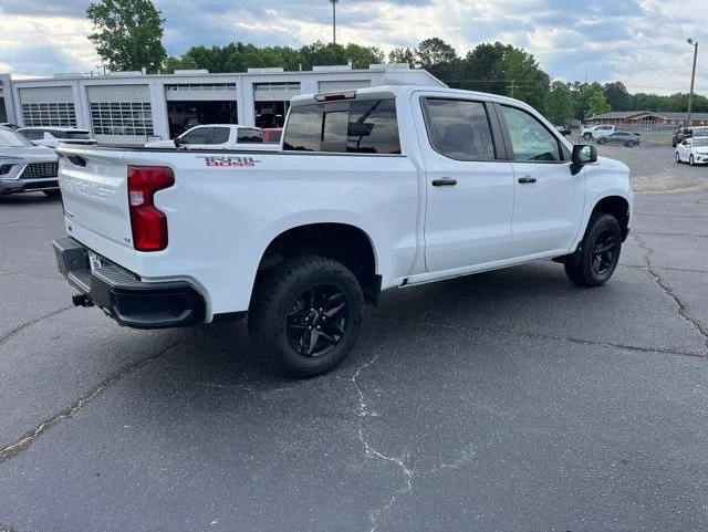 Used 2022 White Chevrolet LT Trail Boss image 3