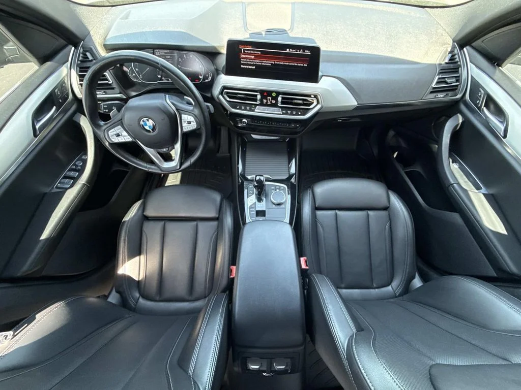 Used 2022 Black BMW sDrive30i image 11