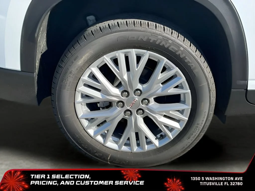 New 2026 Glacier White Tricoat GMC Elevation image 46
