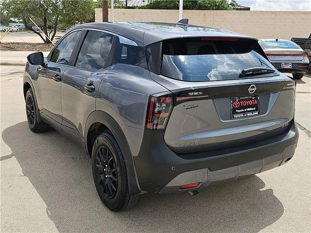Used 2025 Gun Metallic Nissan S All-Wheel Drive image 2