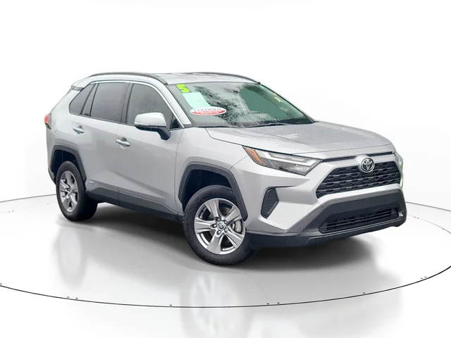 2025 Toyota RAV4 Hybrid XLE