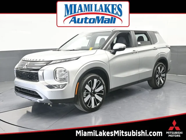 2026 Mitsubishi Outlander SE