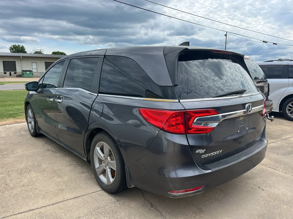 Used 2020 Modern Steel Metallic Honda EX-L image 4