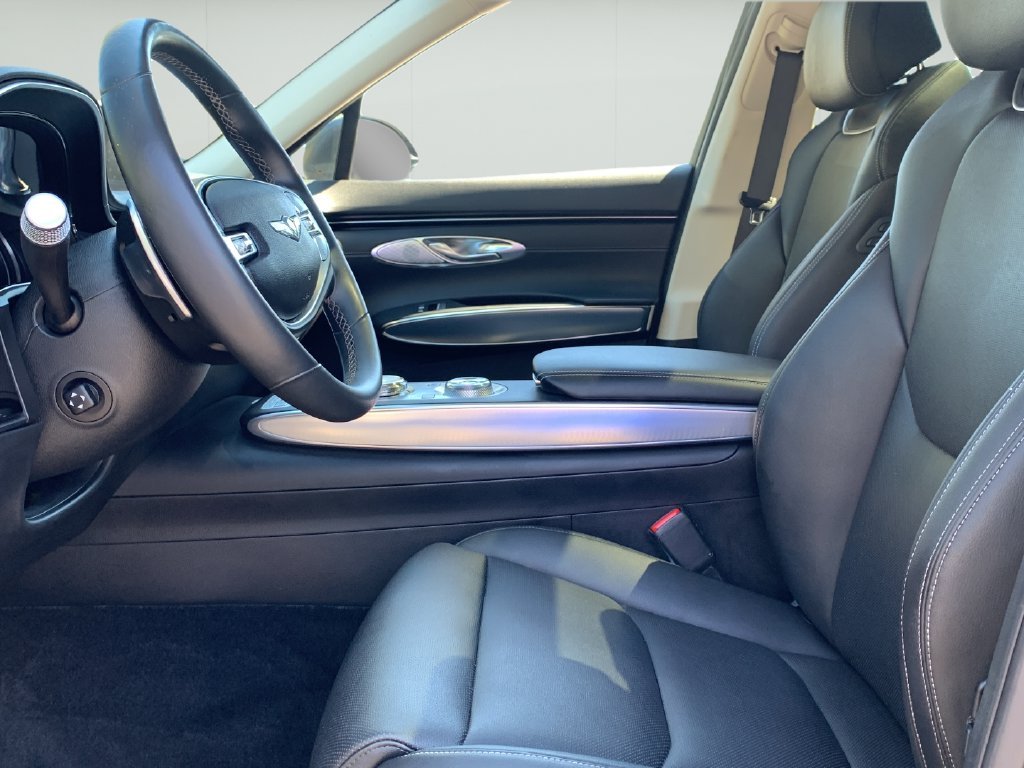 2023 GENESIS GV70 Standard - Photo 14