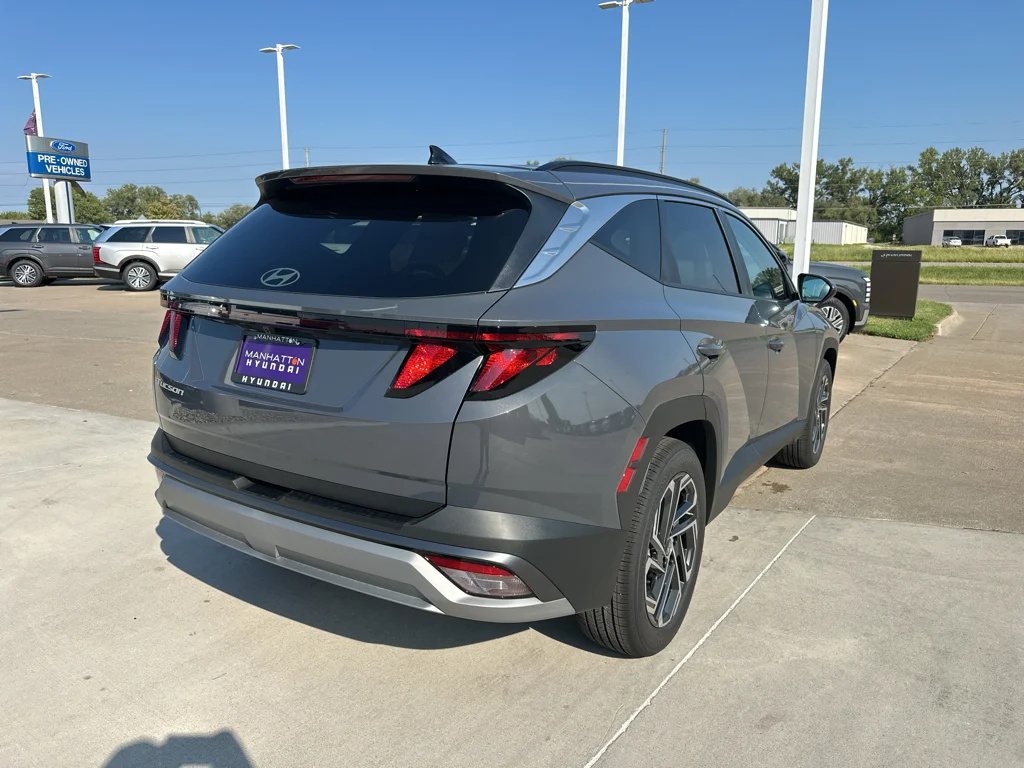 New 2026 Ecotronic Gray Hyundai SEL Plus image 10