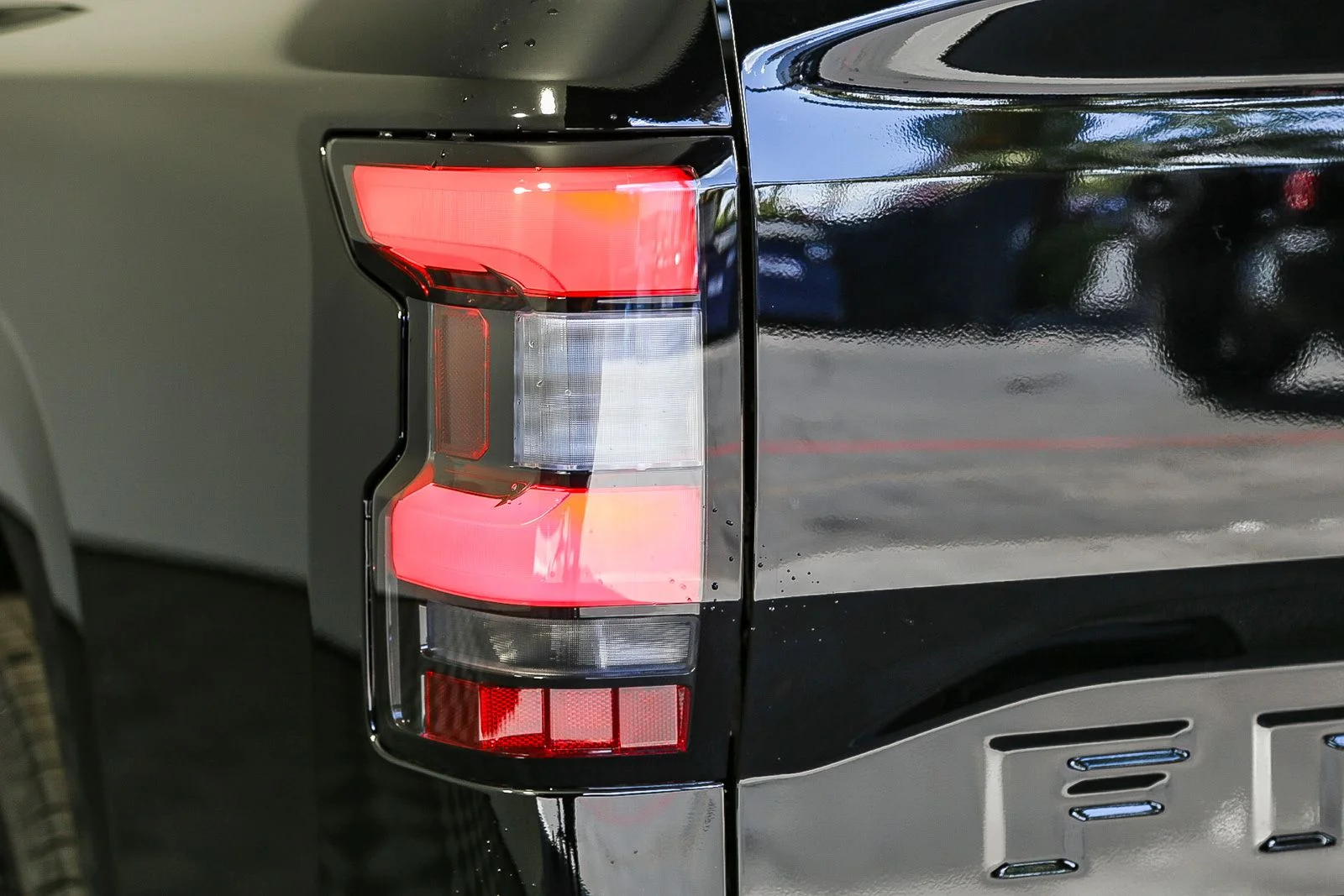 New 2025 Super Black Nissan Crew Cab SV image 7
