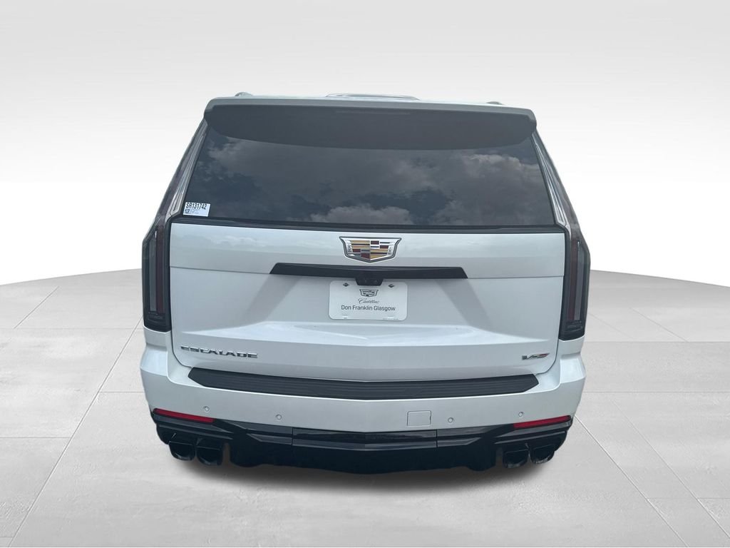 Used 2025 White Cadillac V-Series image 4