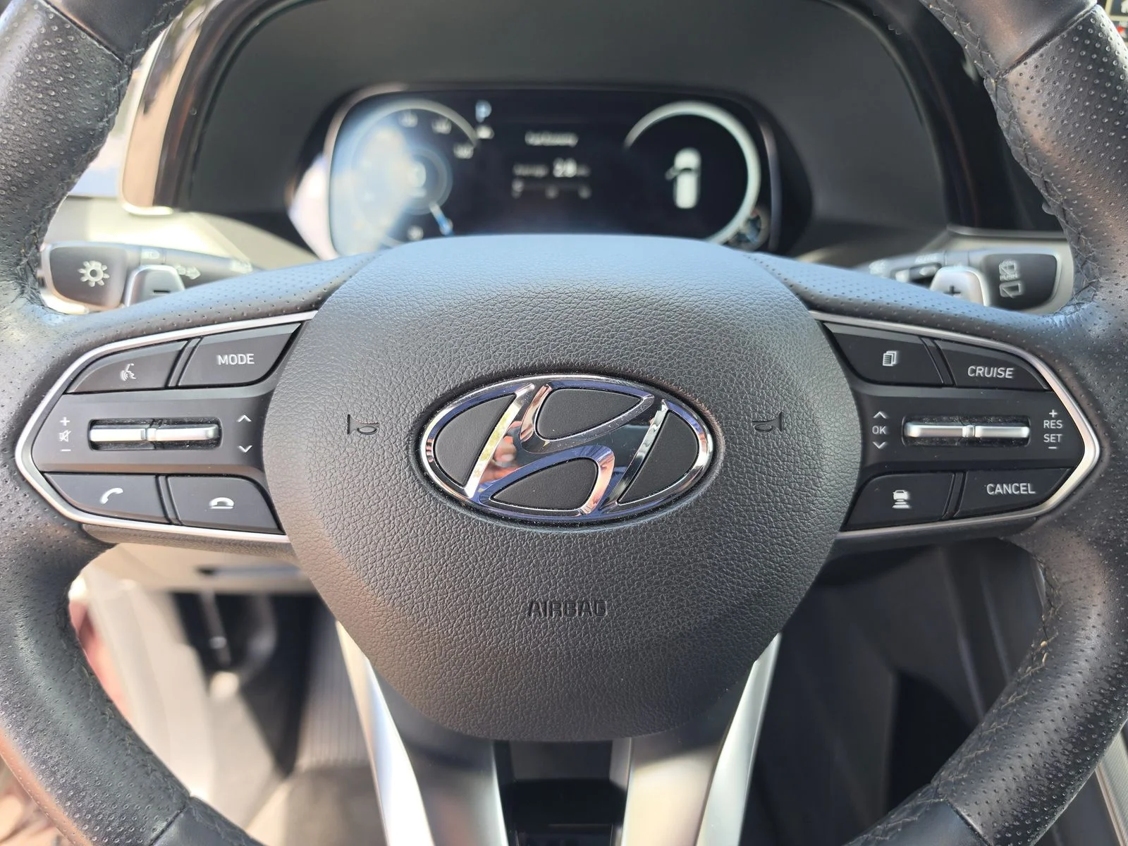 Used 2020 Red Hyundai Limited image 35