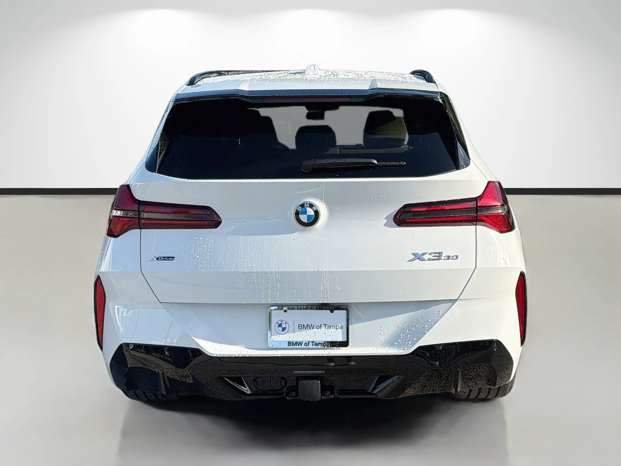 New 2026 Alpine White BMW 30 xDrive image 4