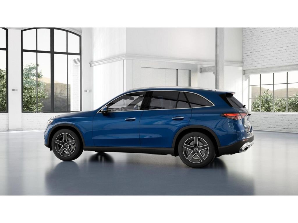 New 2027 Starling Blue Metallic Mercedes-Benz GLC 300 image 32