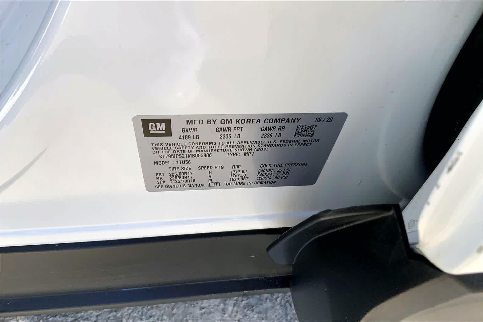 Used 2021 Summit White Chevrolet LT image 33