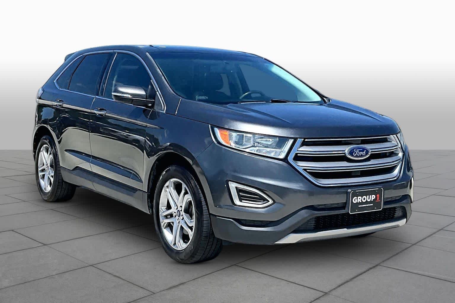 Pre-Owned 2016 Ford Edge Titanium