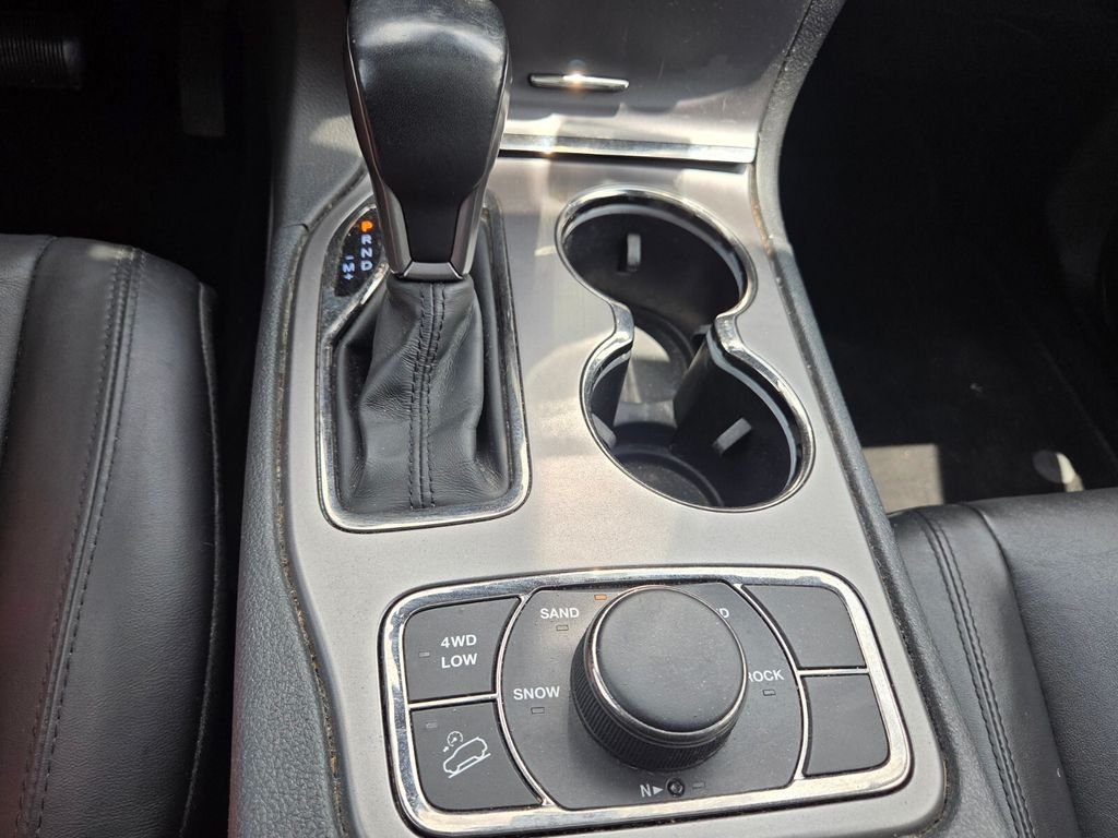 Used 2020 Blue Jeep Limited X image 18
