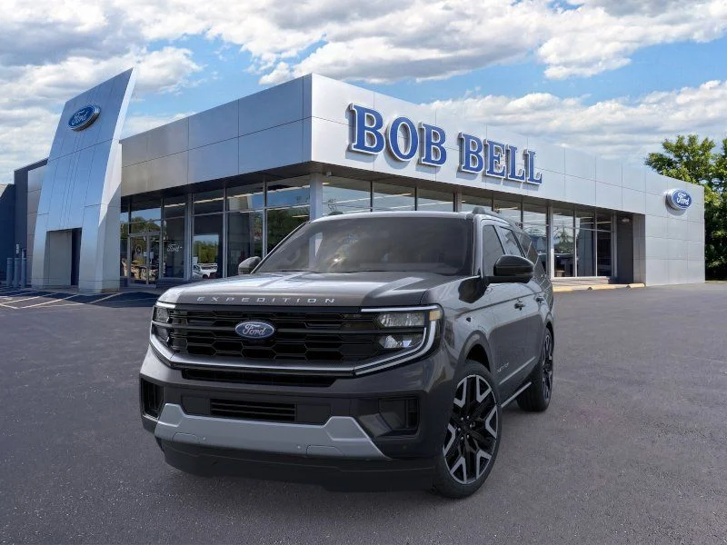 New 2026 Black Ford Platinum image 2