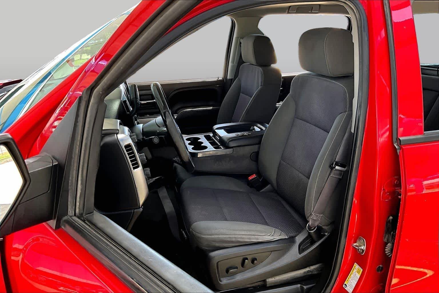 Used 2017 Red Hot Chevrolet LT image 7