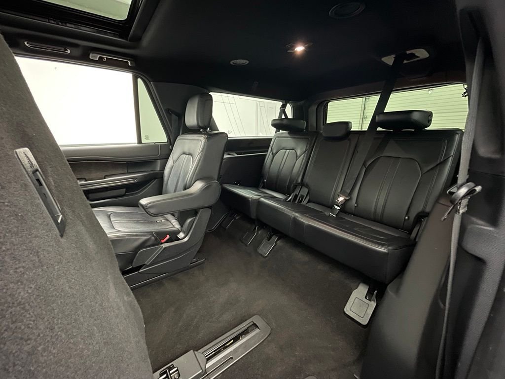Used 2020 Black Ford Limited image 47