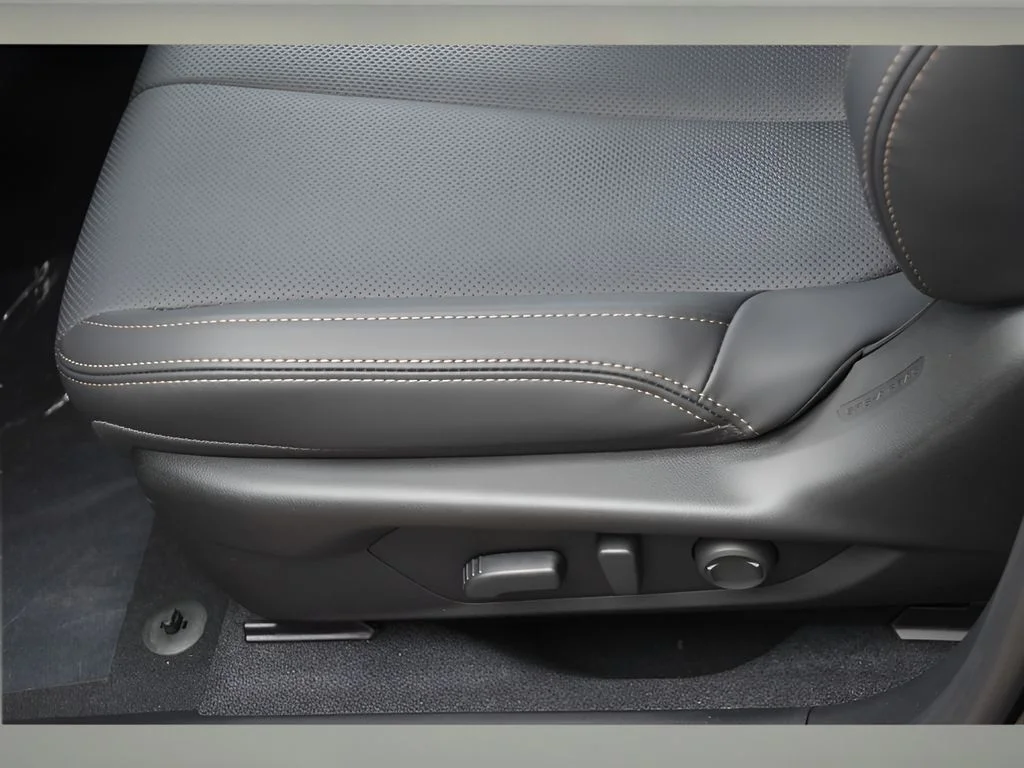 2026 Subaru Outback Limited - Photo 30