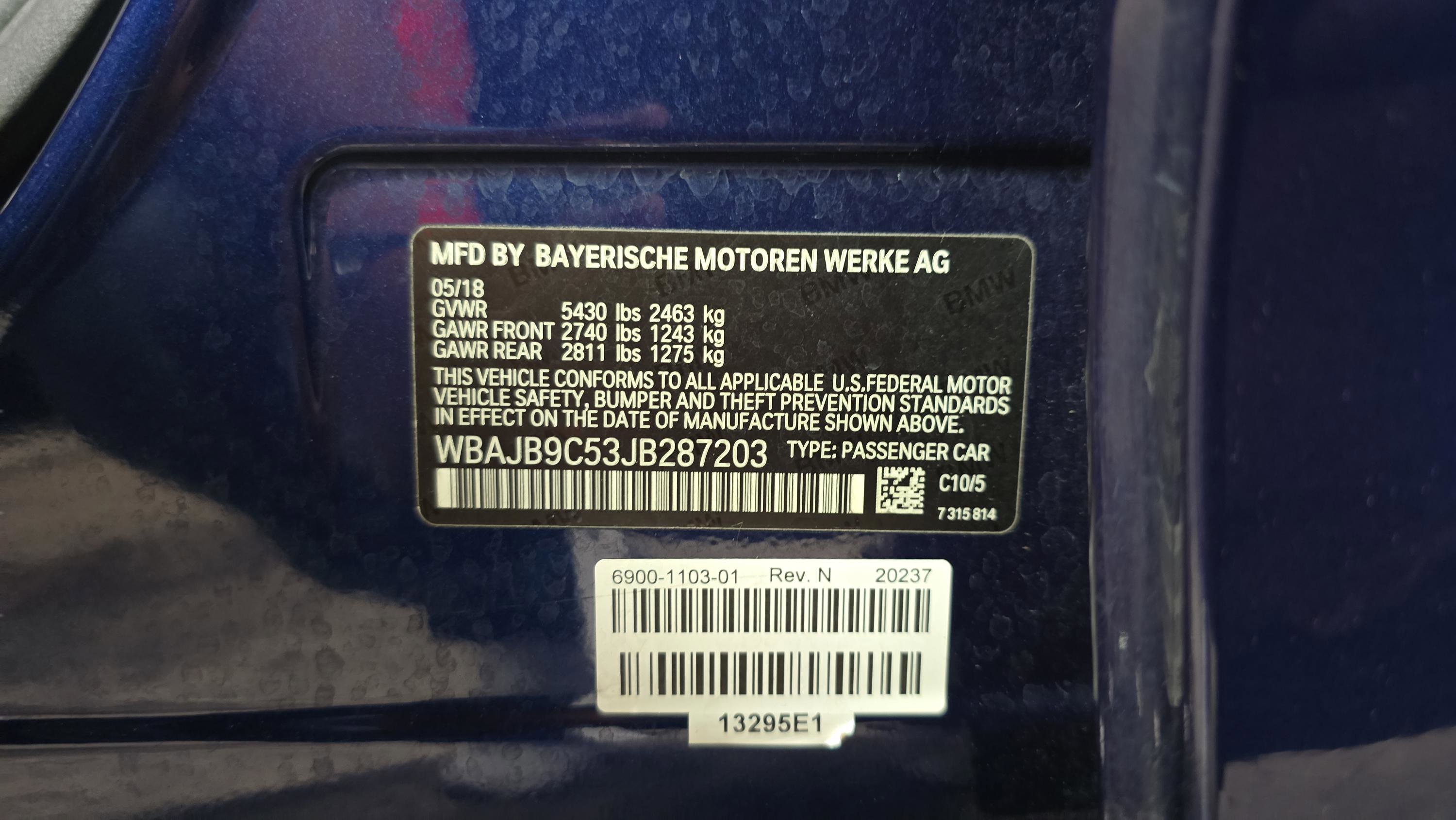 Used 2018 Blue BMW M550i xDrive image 27
