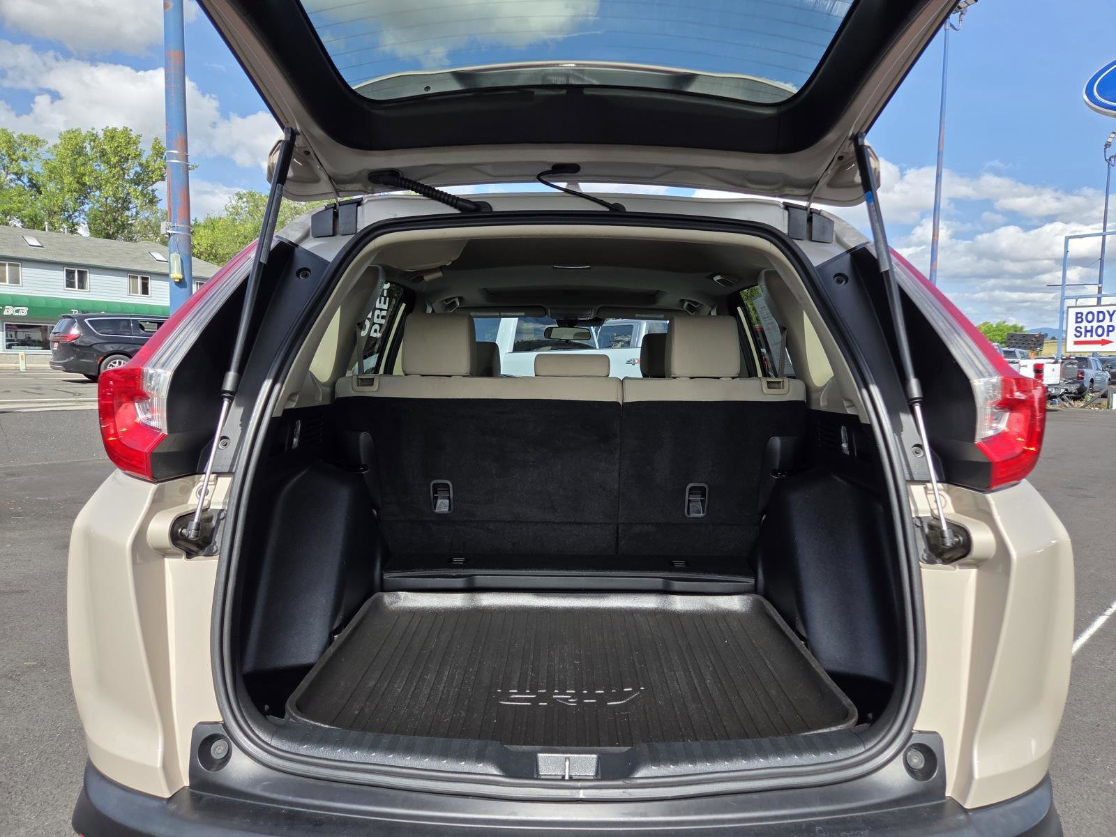 Used 2019 Sandstorm Metallic Honda EX image 17