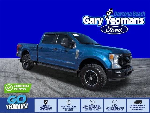 Used 2022 Blue Ford Lariat image 1