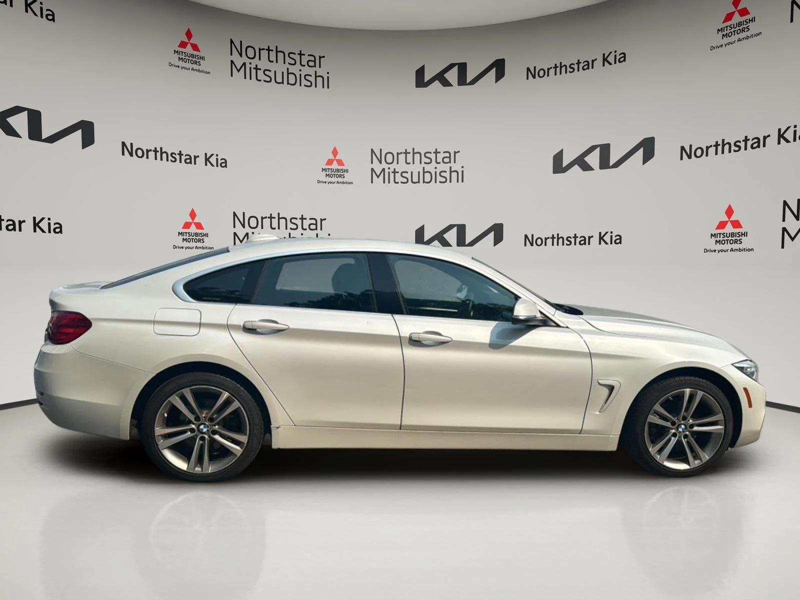 2017 BMW 4 Series 430i - Photo 6