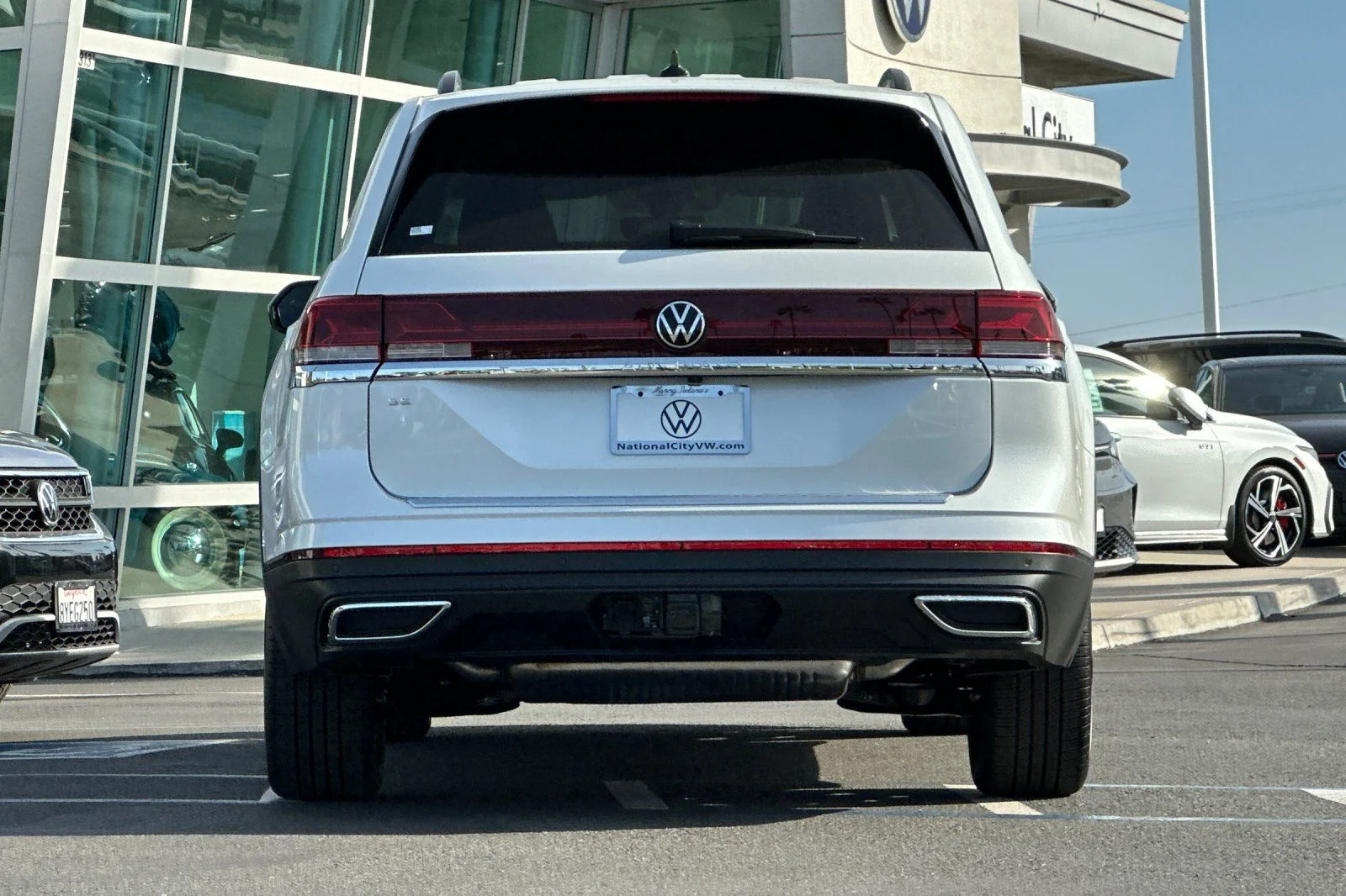 2026 Volkswagen Atlas SE w/Tech - Photo 6