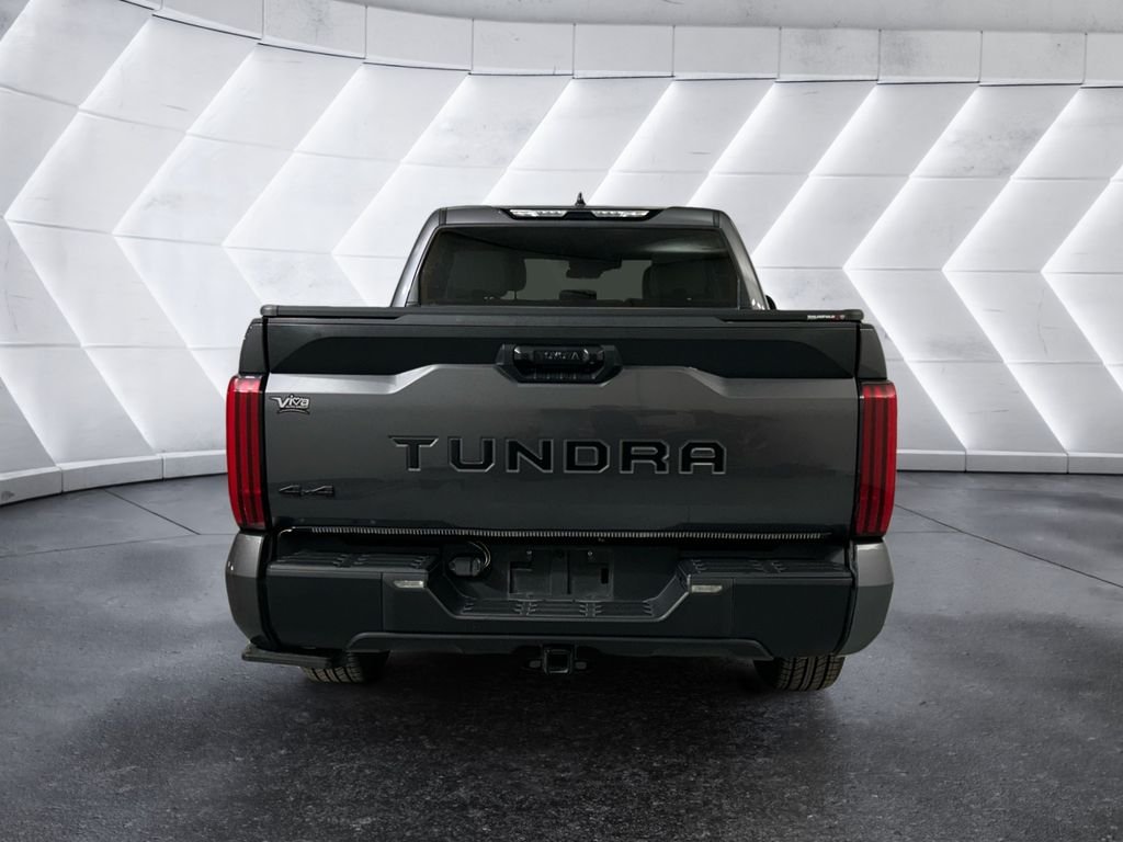 Used 2022 Gray Toyota SR5 image 5