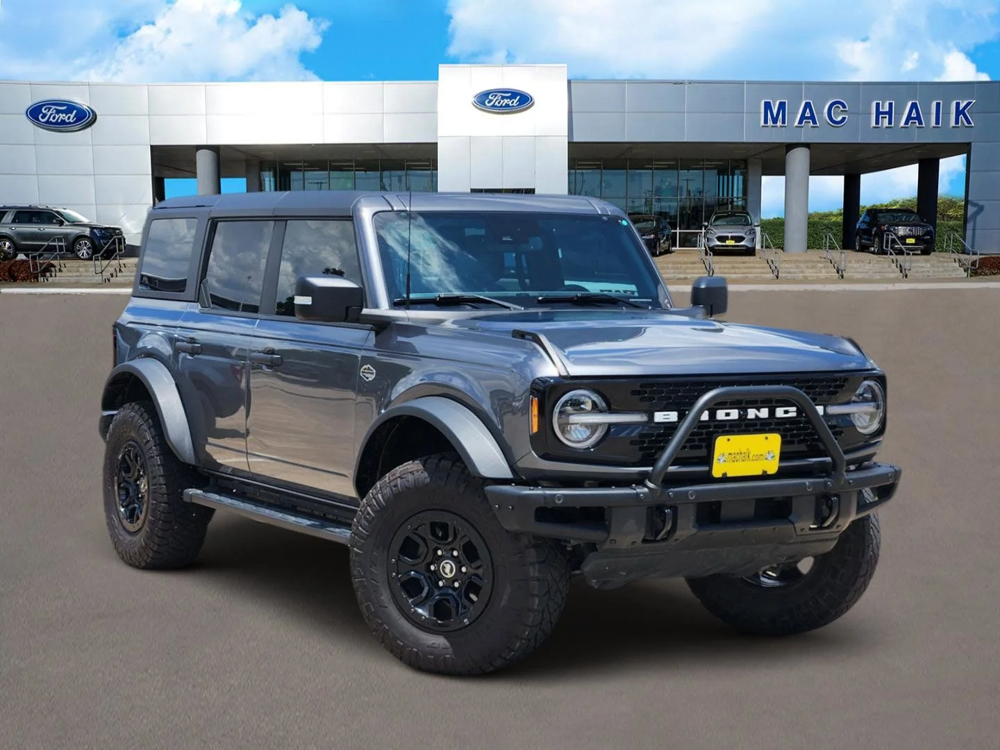 Used 2024 Gray Ford Wildtrak image 1