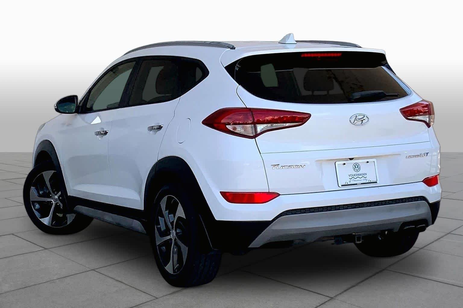 Used 2018 Dazzling White Hyundai Limited image 12