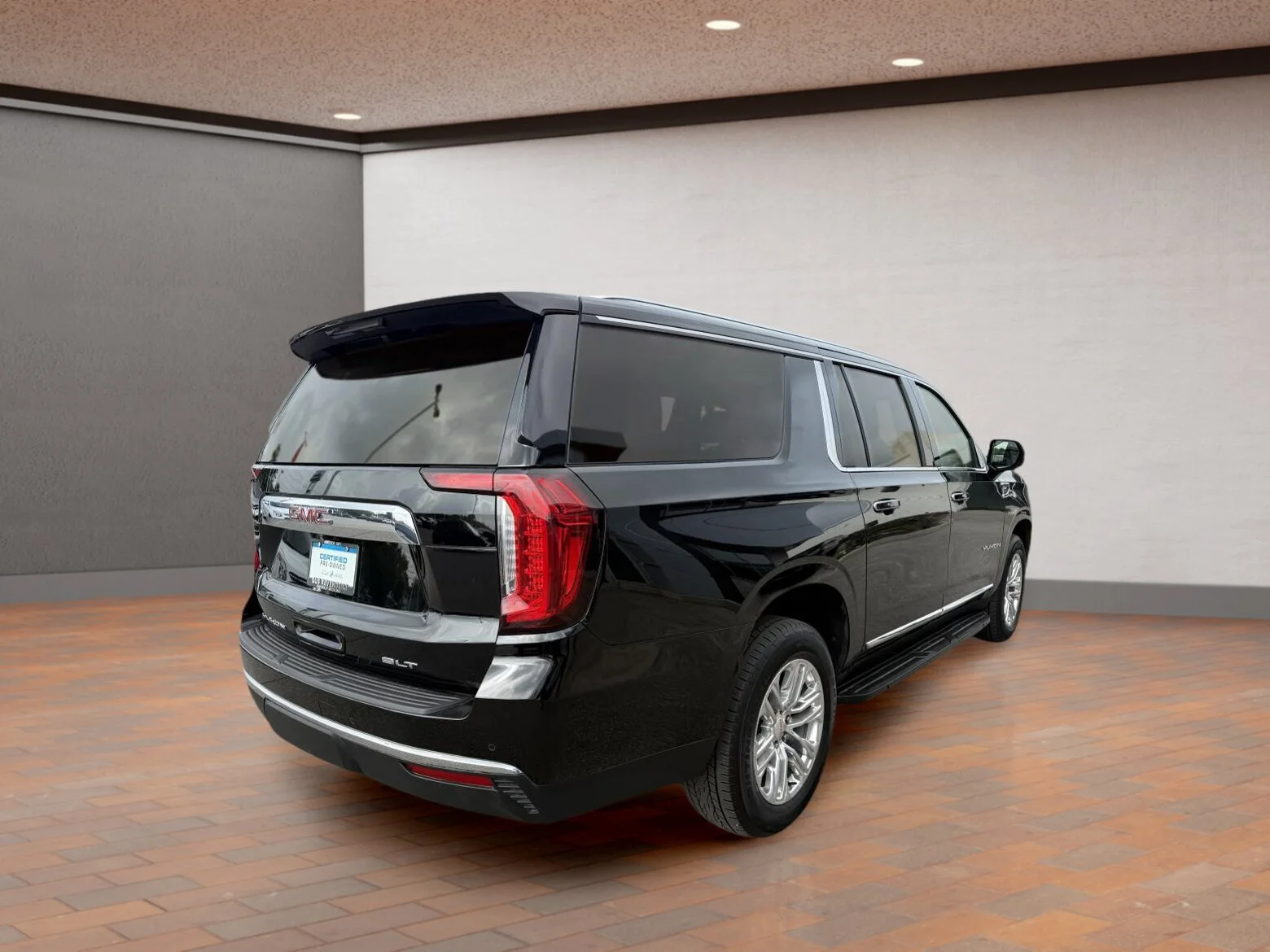 Certified Used 2023 Black GMC 4x4 Slt image 5