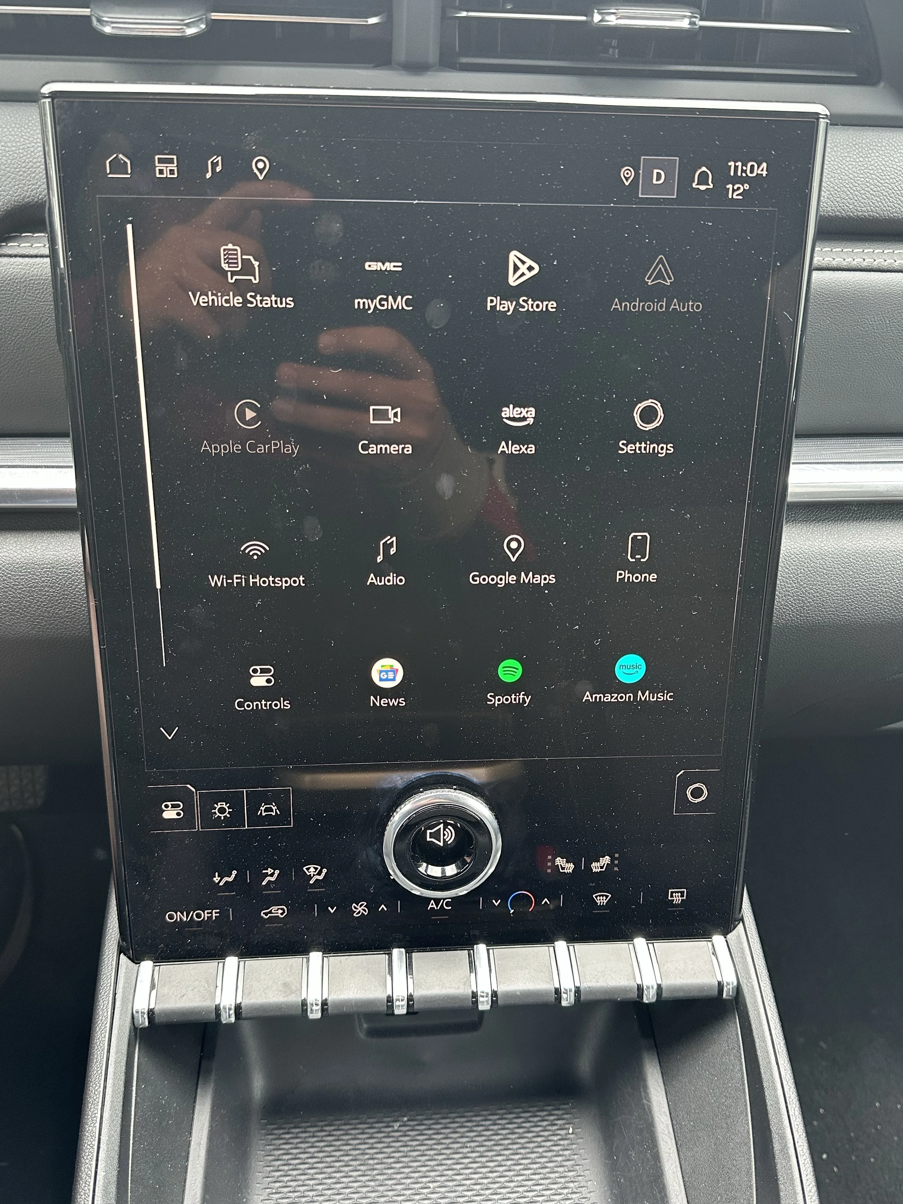 Certified Used 2025 White GMC AWD Elevation image 15