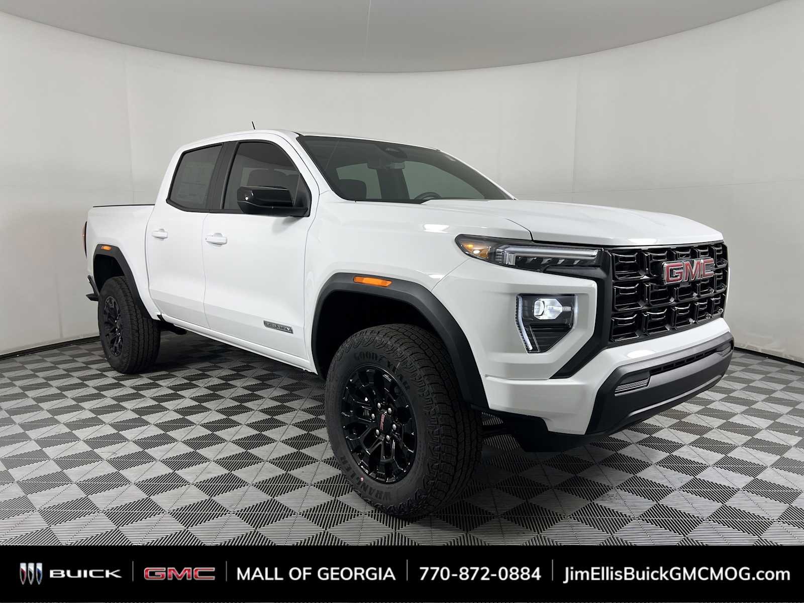 2026 GMC Canyon 2WD Elevation Crew Cab Short Box's photo