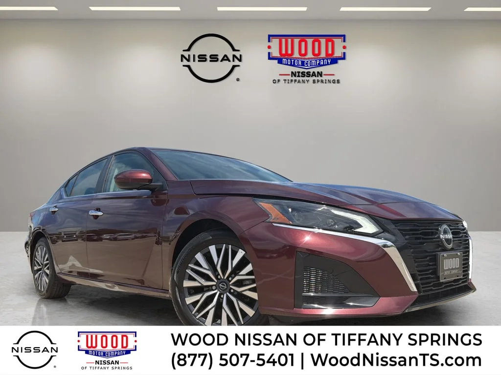 Certified Used 2023 Garnet Pearl Nissan 2.5 SV image 1
