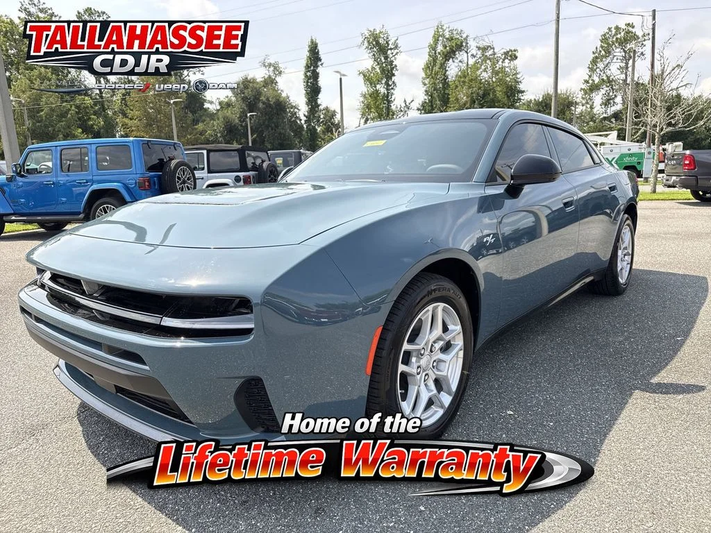 New 2026 Pitch Black Dodge R/T image 9