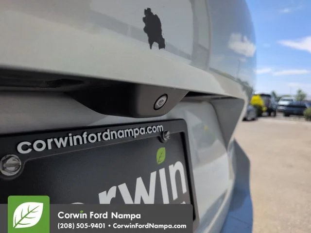 Used 2021 Silver Zynith Jeep  image 30
