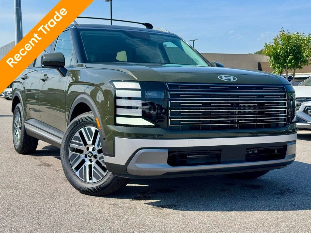 Used 2026 Green Hyundai Blue SEL Premium image 1
