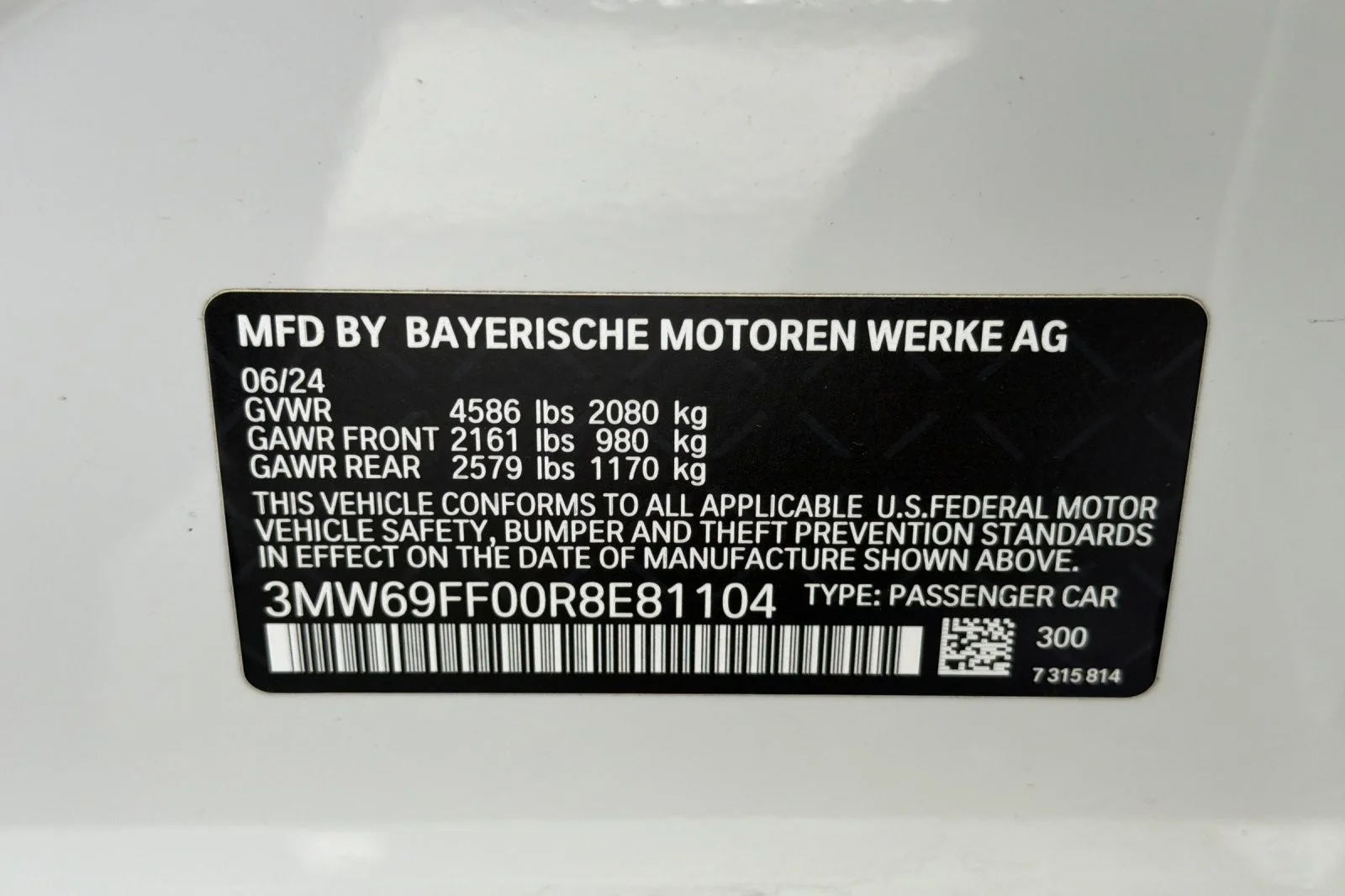 Used 2024 Alpine White BMW 330i image 27